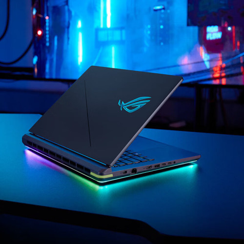 Игровой ноутбук Asus Rog Strix G18 Pluse, Ultra 9 275HX, Mini-LED 2.5K 240Гц, RTX 5090, RAM 64ГБ, SSD 2ТБ, G835LX, Windows 11 Home, Русская гравировка, Черный